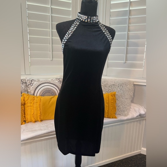 Velvet Black Halter Dress - Picture 1 of 11